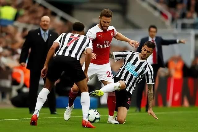 普尔32分奇才负爵士15连败 灰熊胜篮网止5连败