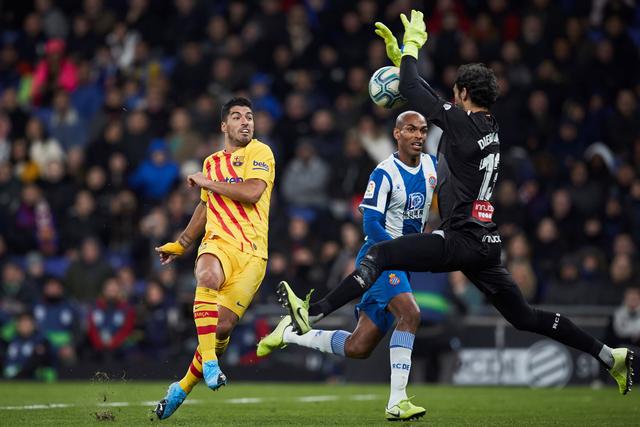 CBA季后赛八强对阵：辽宁vs深圳 广东vs广厦